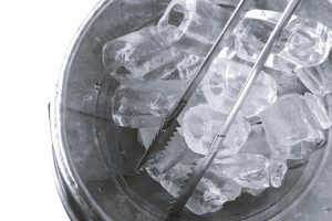 Read more about the article Cách lập kế hoạch kinh doanh nước đá chi tiết cho người mới bắt đầu