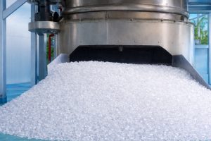 Read more about the article Có nên đầu tư máy đá viên 5 tấn/ngày ngay từ đầu?