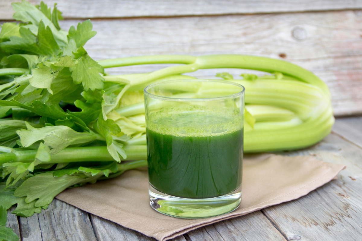 Những Lưu Ý Khi Uống Nước Cần Tây