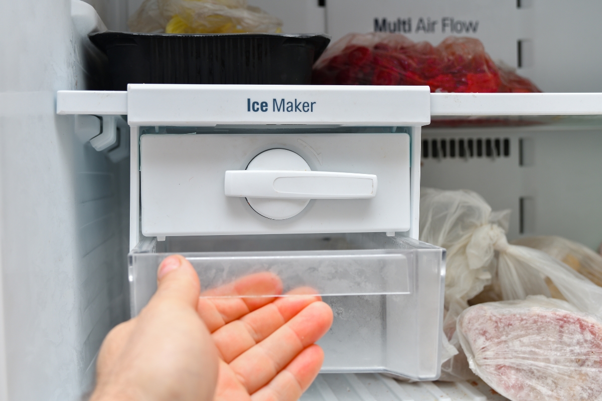 Máy Làm Nước Đá Là Gì