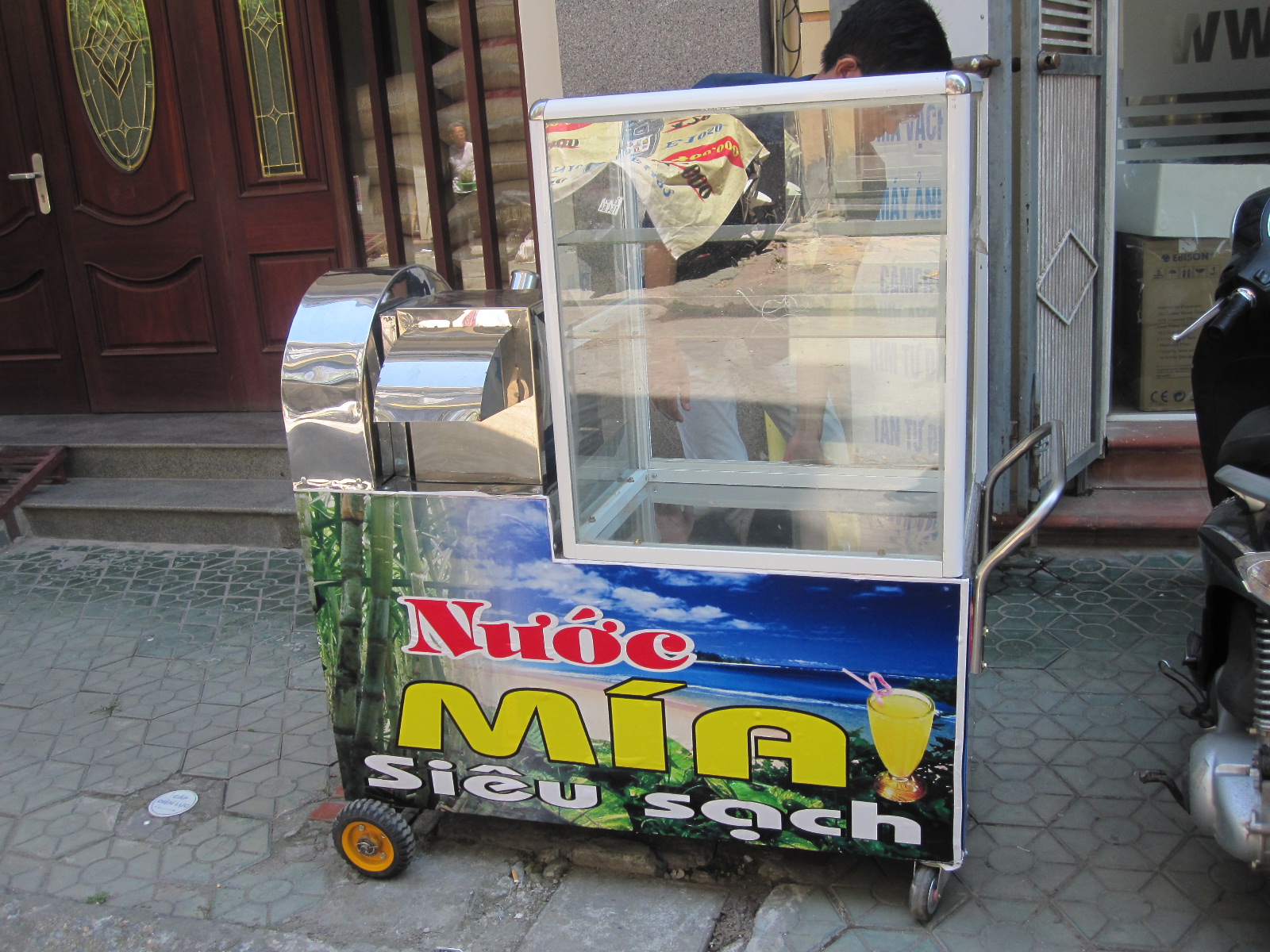 Máy Nước Mía Siêu Sạch Giá Bao Nhiêu