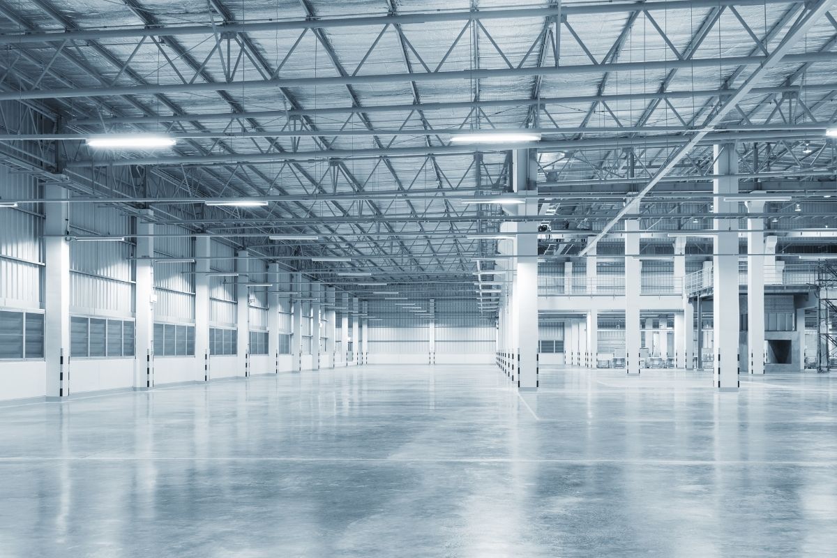 Read more about the article Nên chọn mặt bằng thế nào để mở xưởng đá tiết kiệm điện hiệu quả?