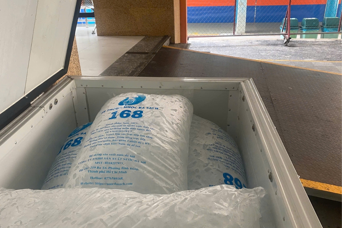 Read more about the article Nước Đá Sạch Tại Xã Củ Chi – Giá Siêu Rẻ, Chất Lượng Chuẩn Từ Nước Đá Sạch 168