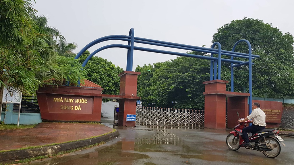 Read more about the article Nước Sạch Sông Đà Có An Toàn Không? Sự Thật Về Chất Lượng Nước Sinh Hoạt