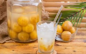 Read more about the article Uống Nước Chanh Muối Có Tác Dụng Gì? 10 Lợi Ích Bất Ngờ Cho Sức Khỏe