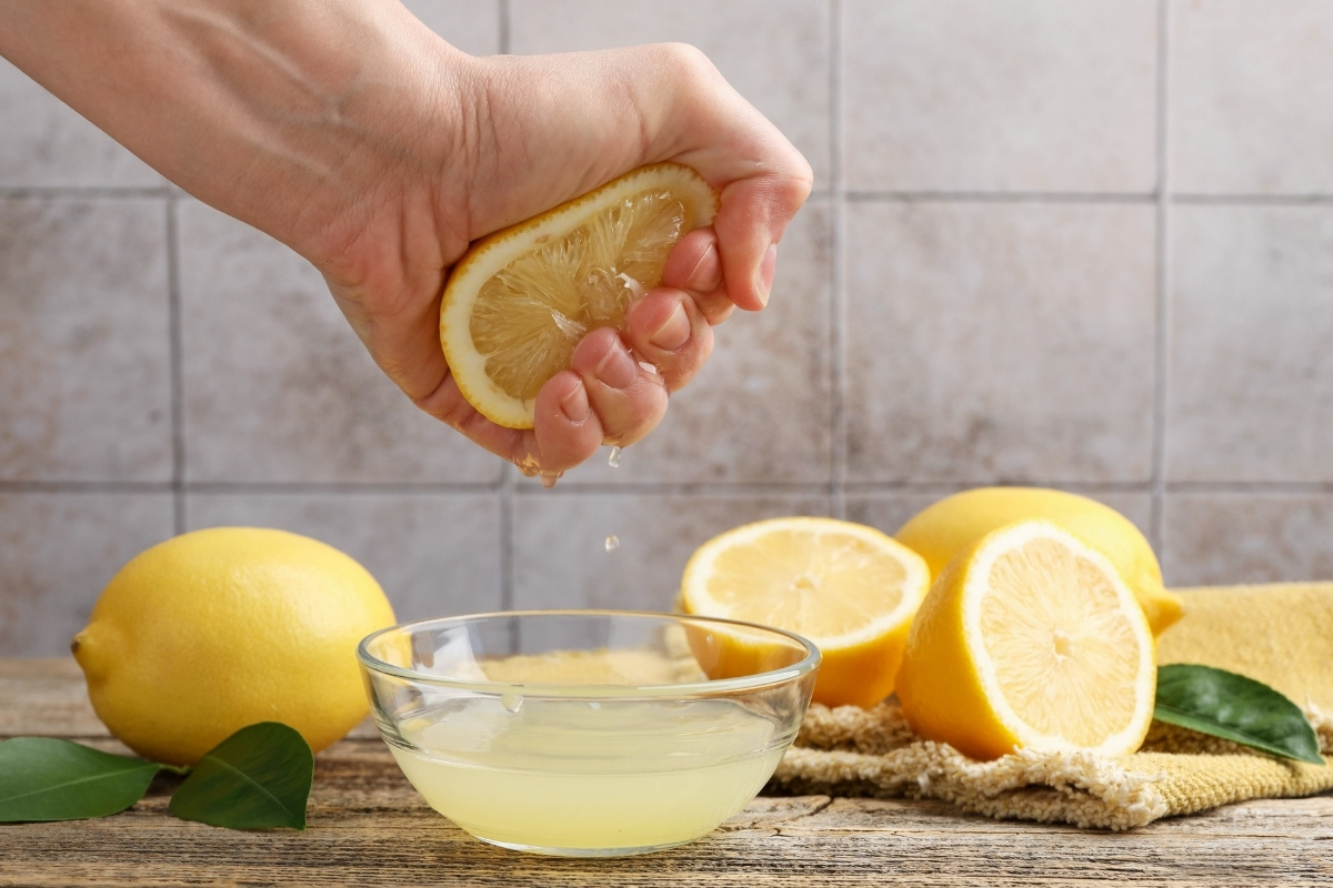 Read more about the article Uống Nước Cốt Chanh Có Tốt Không? 9 Lợi Ích Và Lưu Ý Khi Sử Dụng