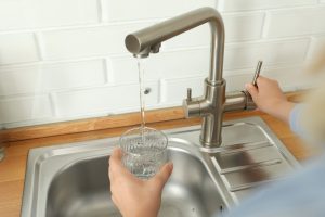 Read more about the article Vay Nước Sạch Là Gì? Điều Kiện & Thủ Tục Vay Nước Sạch 2025