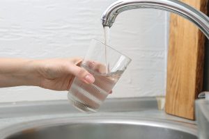 Read more about the article Viết Một Đoạn Văn Nêu Suy Nghĩ Của Em Về Việc Tiết Kiệm Nước Sạch