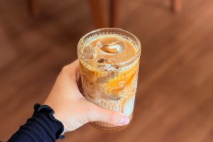 Read more about the article Đá pha chế đồ uống có cần chứng nhận địa phương không?