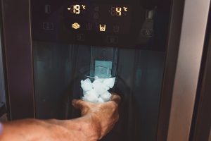 Read more about the article Đánh giá công nghệ làm đá siêu tốc của các dòng máy đời mới