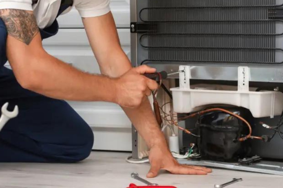 Máy làm đá bị xì gas là gì và vì sao cần xử lý ngay