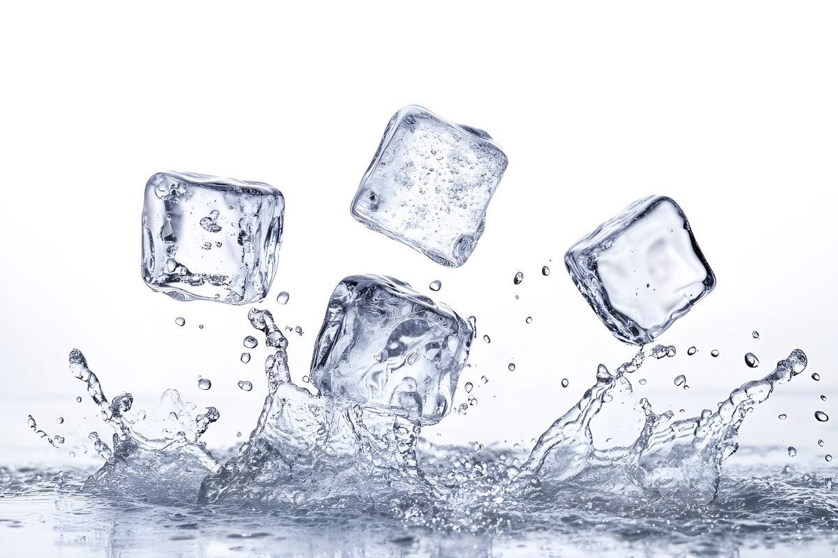 Read more about the article Nước đá ở vùng ven biển có nhiễm muối không? Giải đáp chi tiết