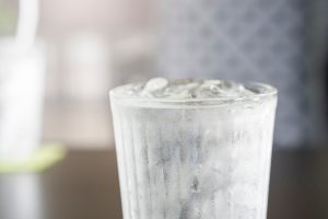 Read more about the article Nước đá sạch giúp làm giảm cơn đau răng cấp tốc