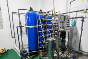 Read more about the article Tại sao đá viên bị đục và nhiều bọt khí? Cách xử lý nước hiệu quả